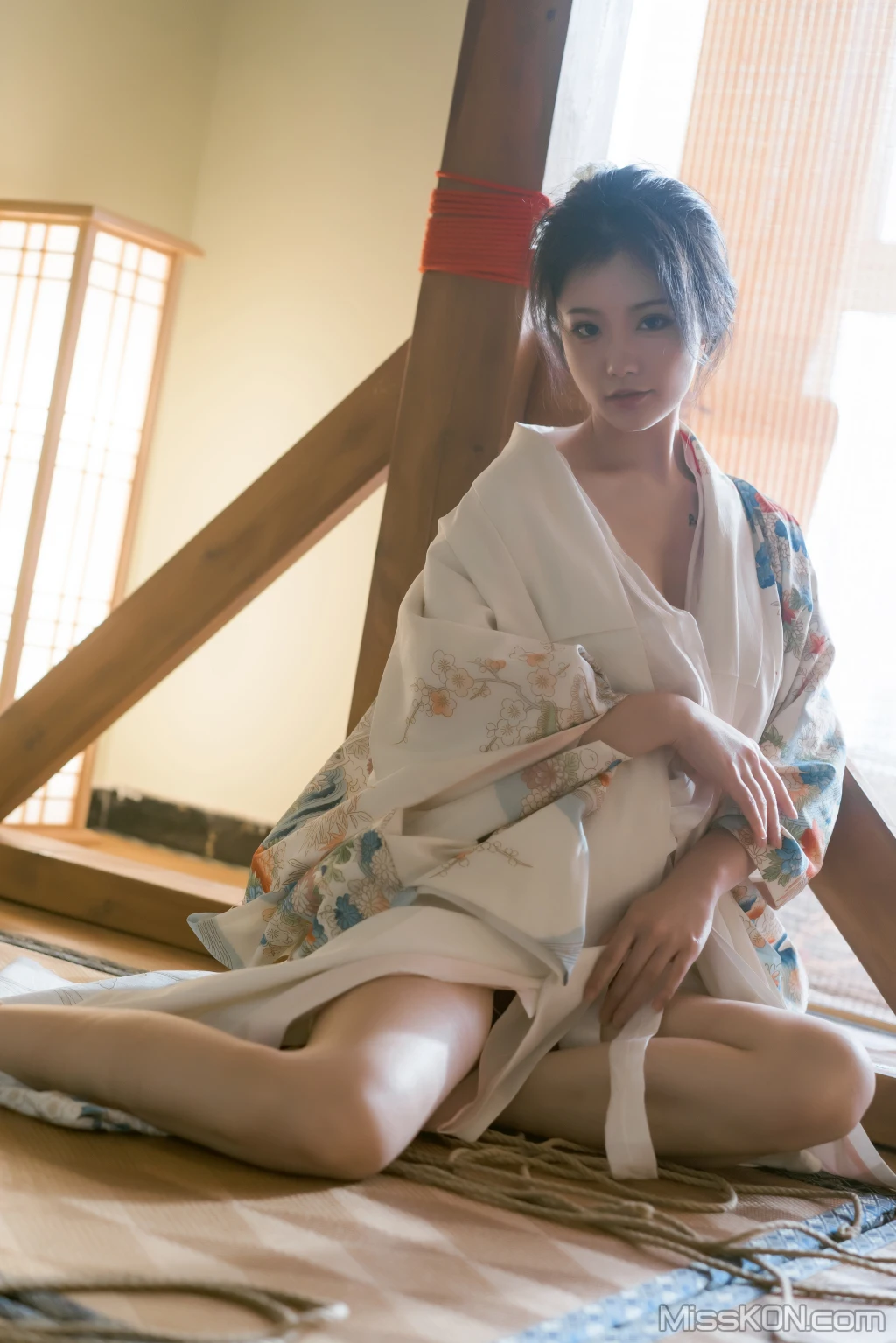 Coser@桃良阿宅_ 紧缚