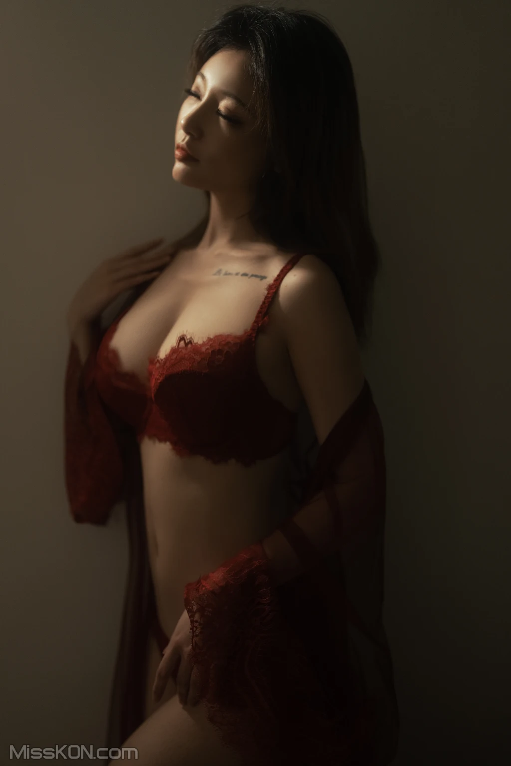 Coser@桃良阿宅_ 红烛