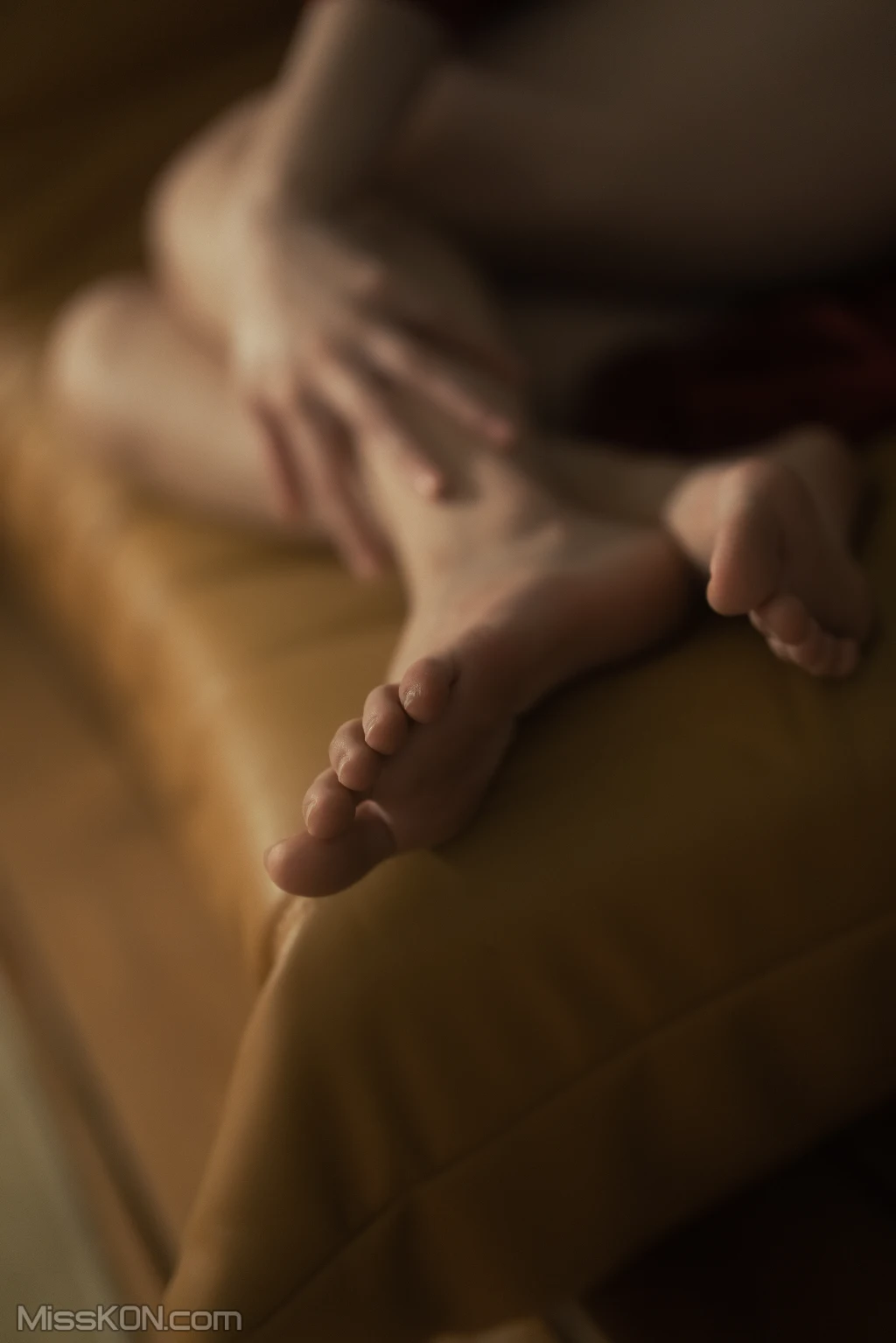 Coser@桃良阿宅_ 红烛