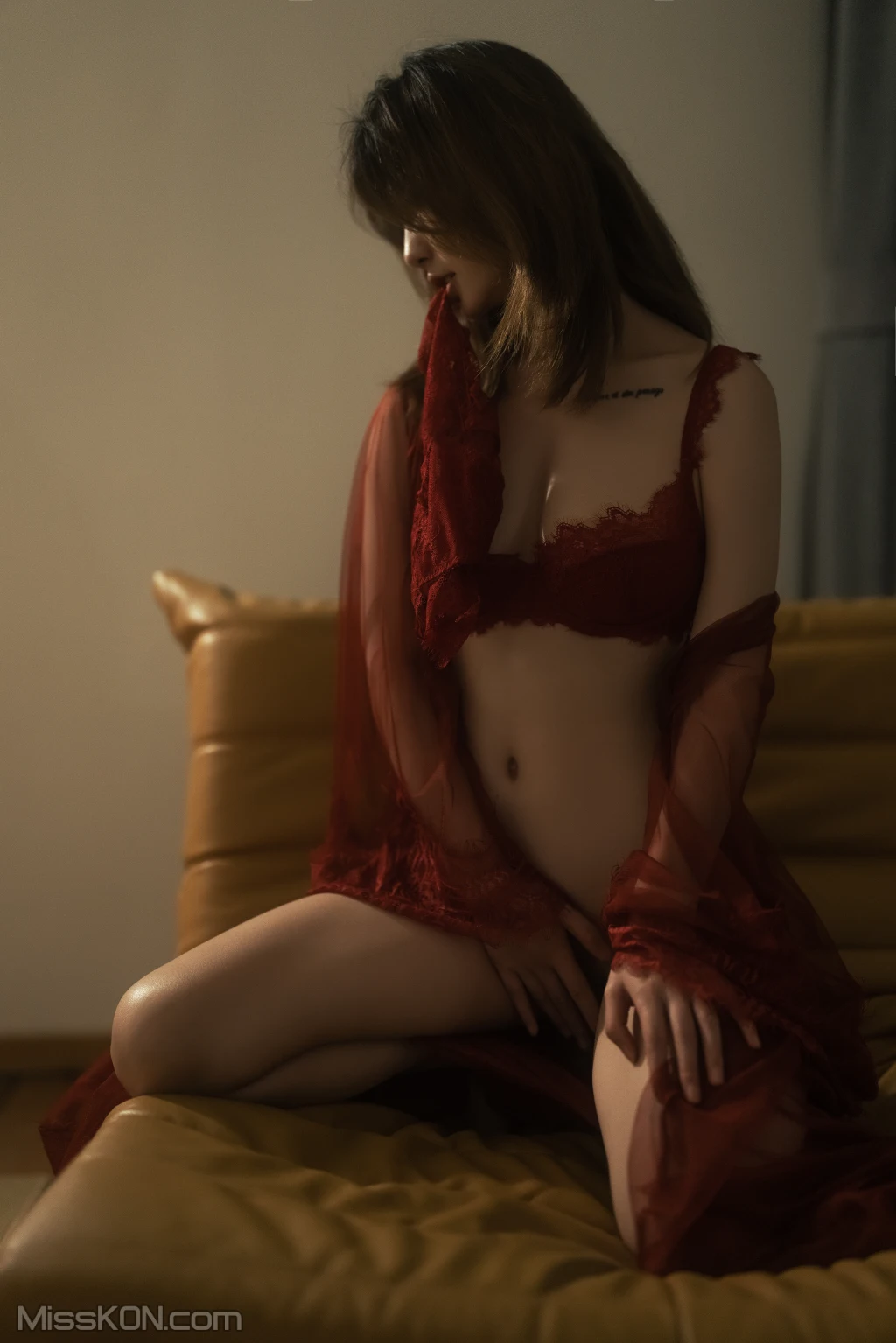 Coser@桃良阿宅_ 红烛