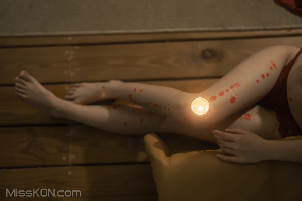 Coser@桃良阿宅_ 红烛