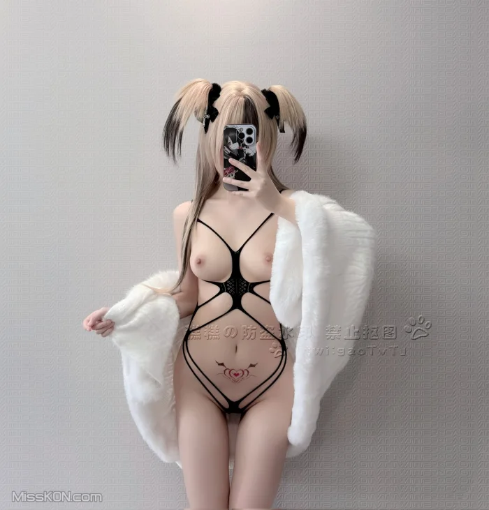 Coser@糕糕_ 萝莉体超级网红 福利视图集