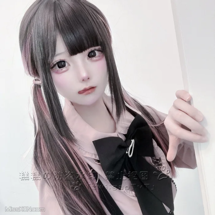 Coser@糕糕_ 萝莉体超级网红 福利视图集