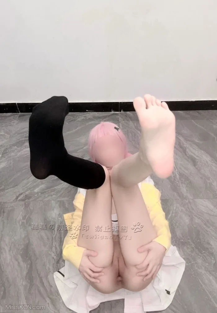 Coser@糕糕_ 萝莉体超级网红 福利视图集