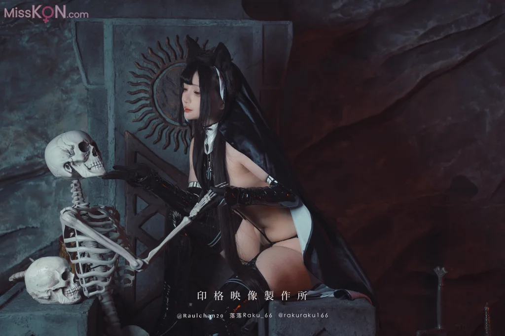Coser@落落Raku_ 莉莉丝