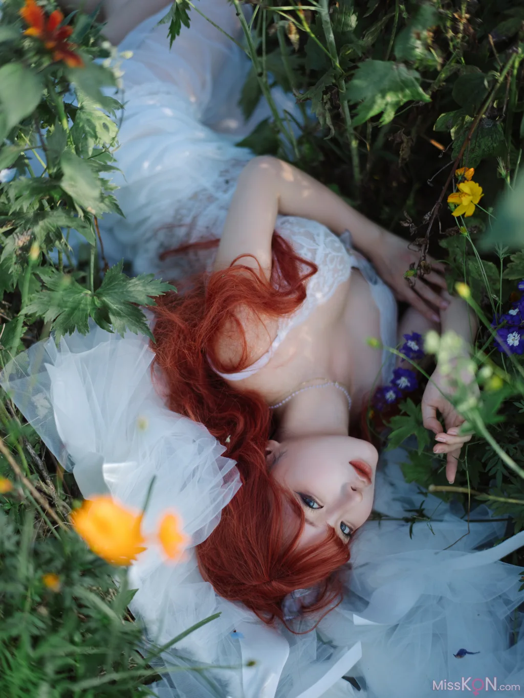 Coser@蠢沫沫 (chunmomo)_ 花丛婚纱