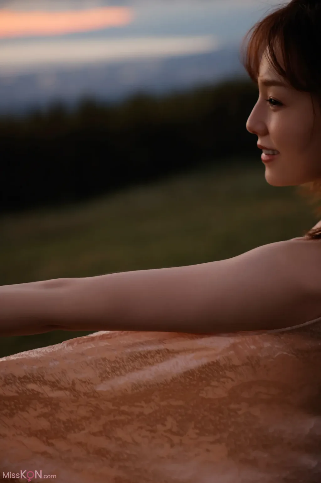 Ai Shinozaki (篠崎愛)_ IDEA-reverse