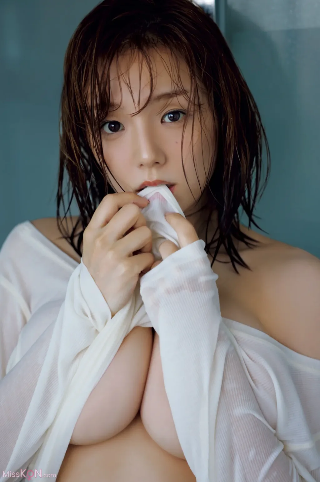 Ai Shinozaki (篠崎愛)_ IDEA-reverse