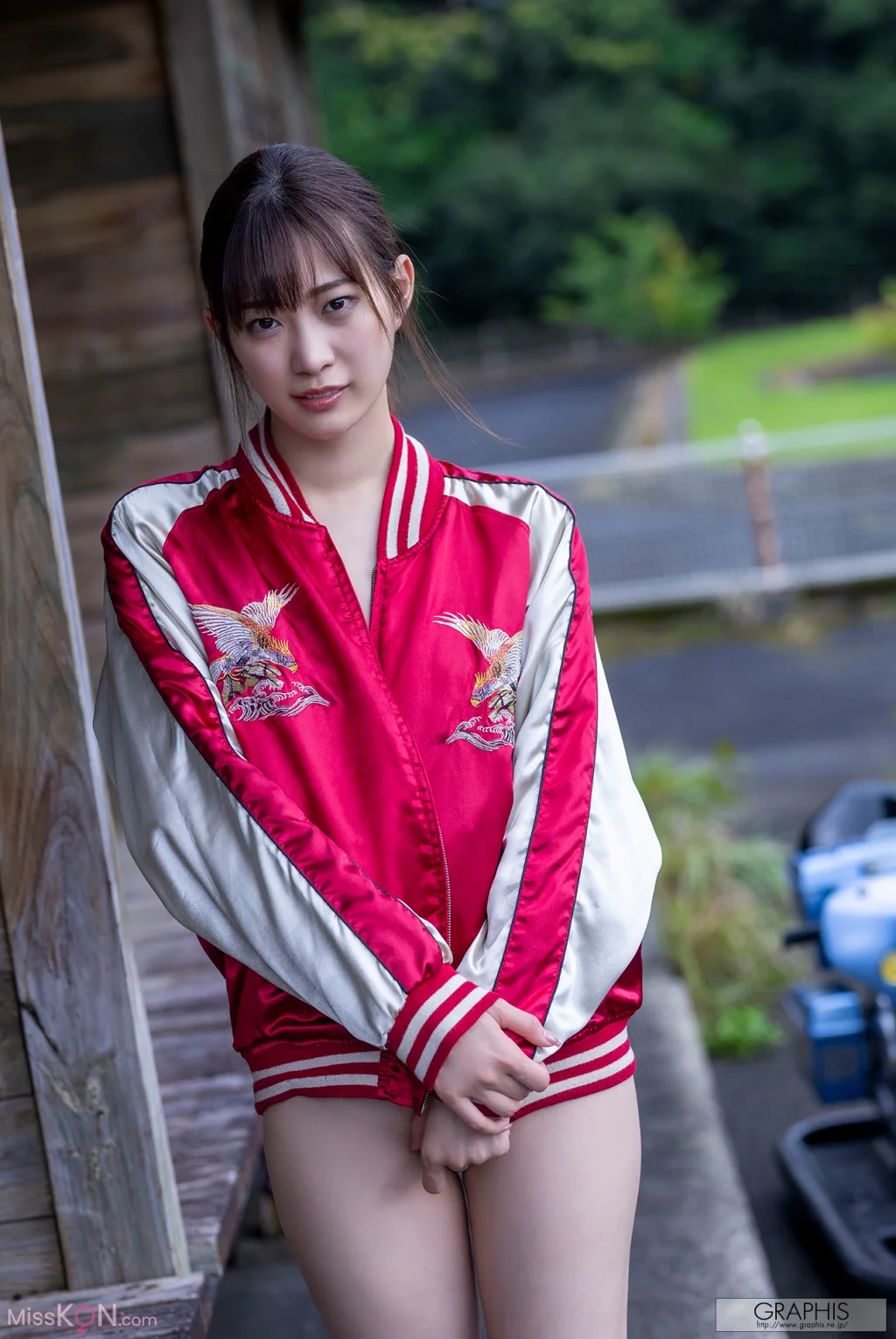 Akari Mitani (美谷朱音)_ [Graphis Gals] No.560 Vermilion