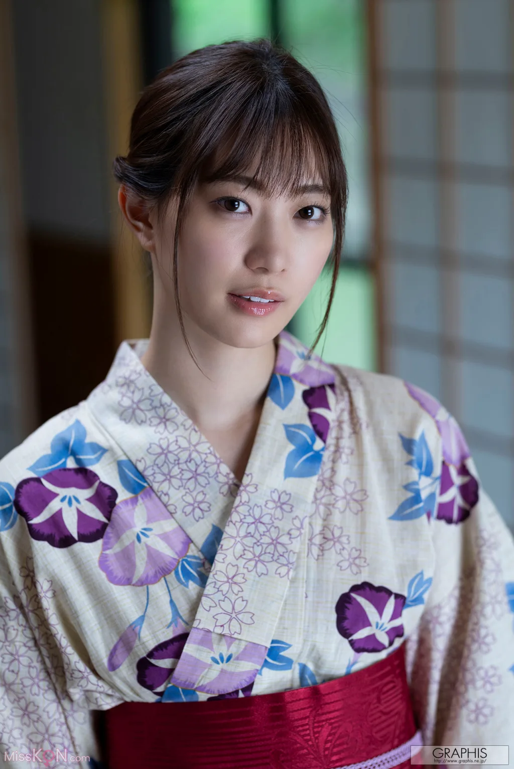 Akari Mitani (美谷朱音)_ [Graphis Gals] No.560 Vermilion