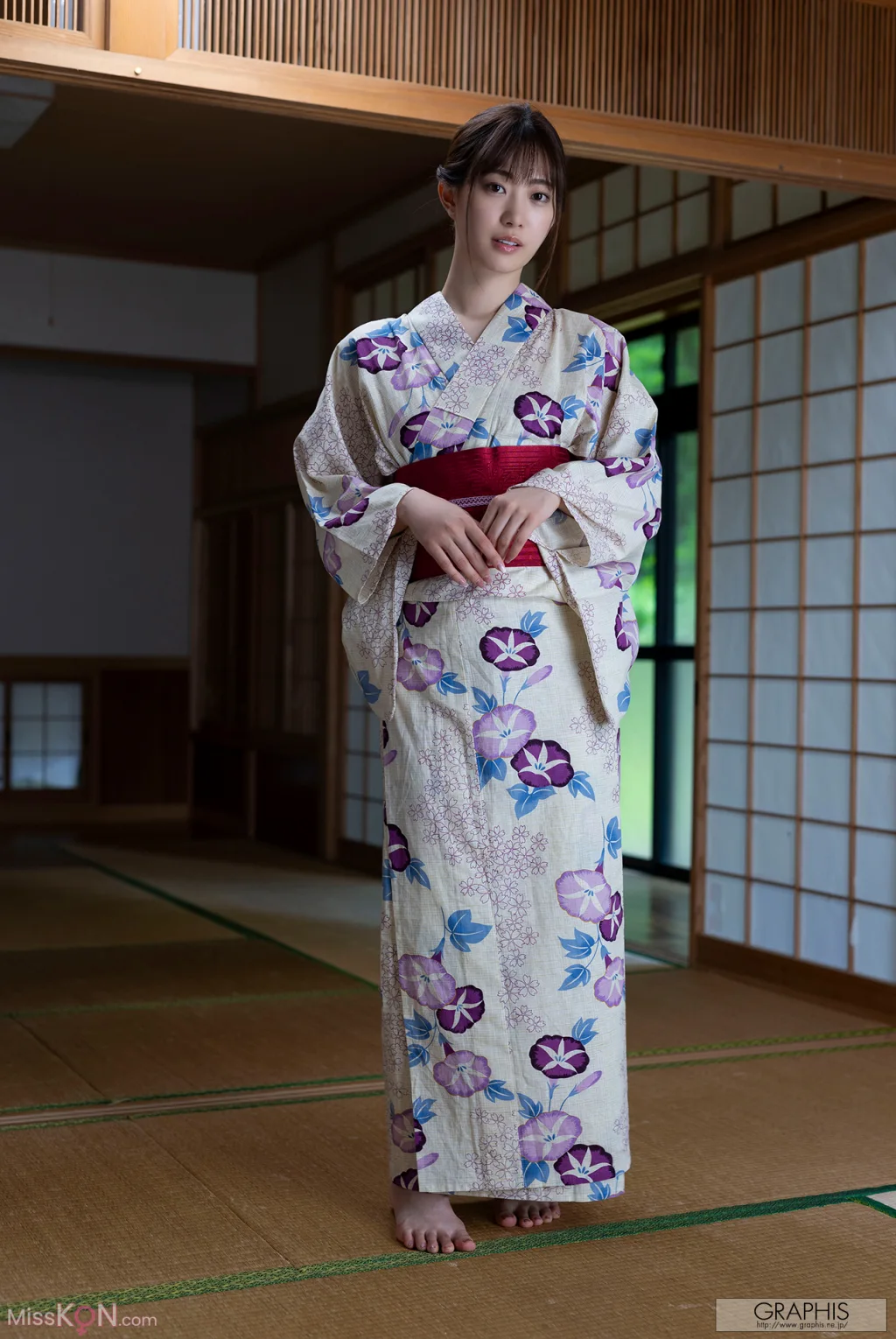 Akari Mitani (美谷朱音)_ [Graphis Gals] No.560 Vermilion