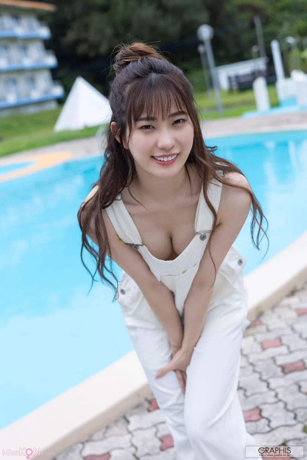 Akari Mitani (美谷朱音)_ [Graphis Gals] No.560 Vermilion