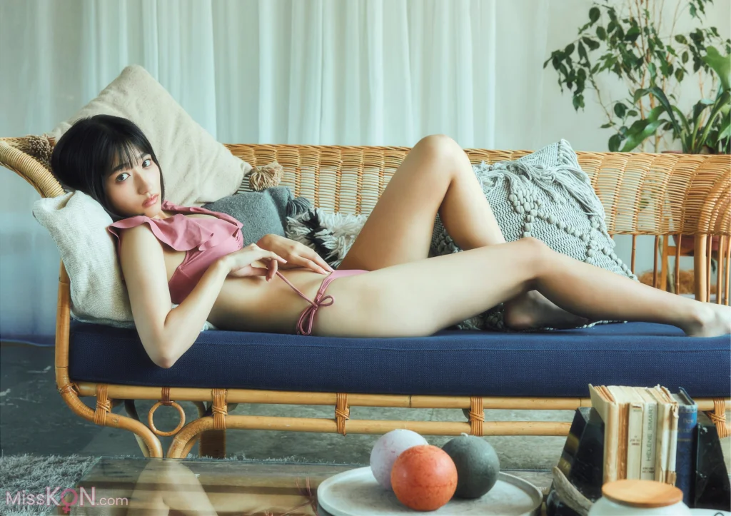 Akira Mizuno (水野瞳)_ 夏物語