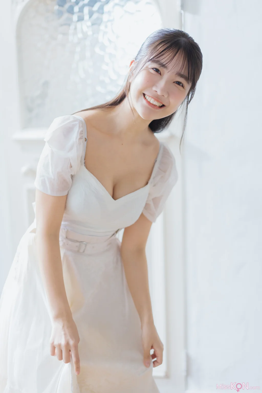 Amau Kisumi (天羽希純)_ こっち見ていいよ