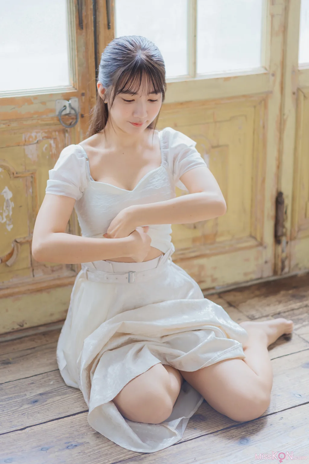 Amau Kisumi (天羽希純)_ こっち見ていいよ