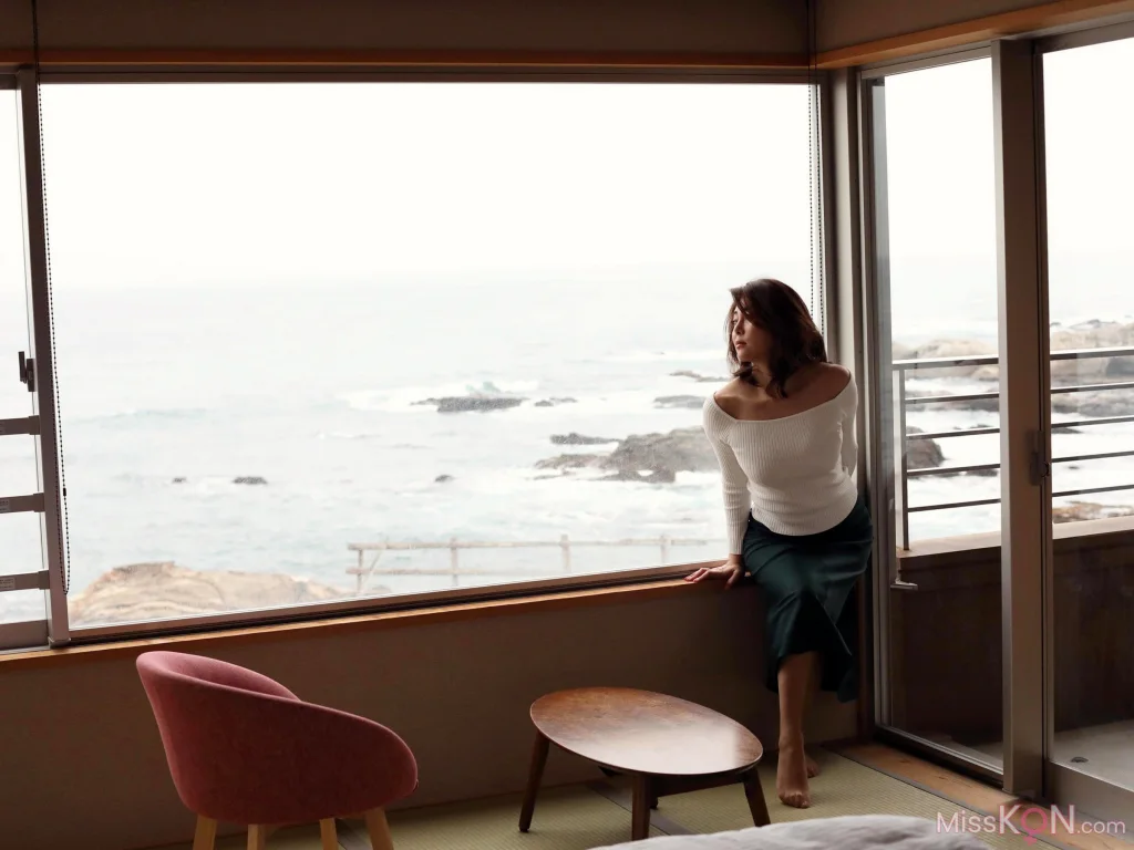 Atsuko Okamoto (冈元あつこ)_ ギュッと抱きしめて