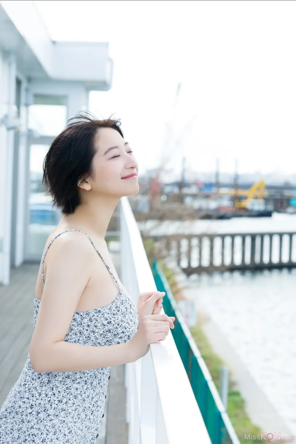 Ina Enohara (榎原依那)_ ファースト・インパクト