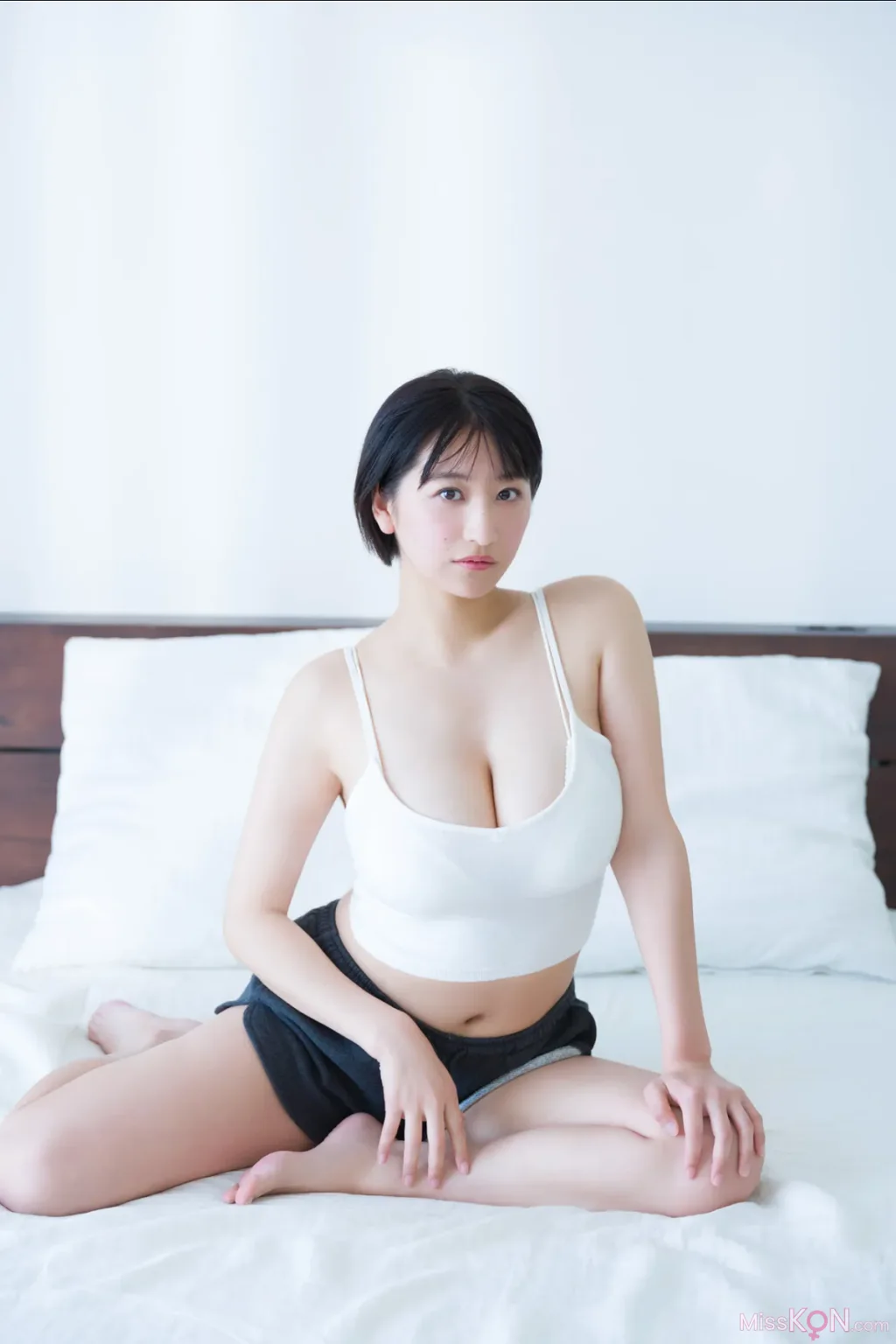 Ina Enohara (榎原依那)_ ファースト・インパクト