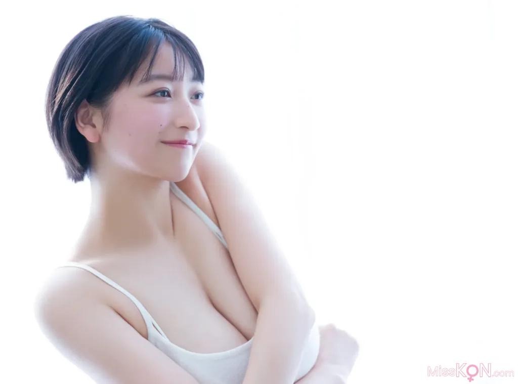 Ina Enohara (榎原依那)_ ファースト・インパクト