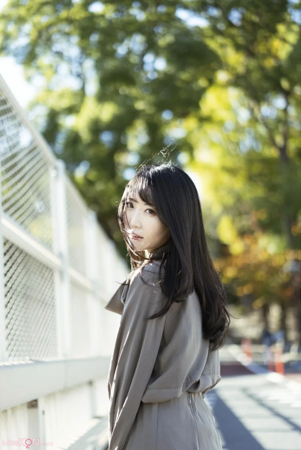 Nananano (七菜乃)_ Lumiere