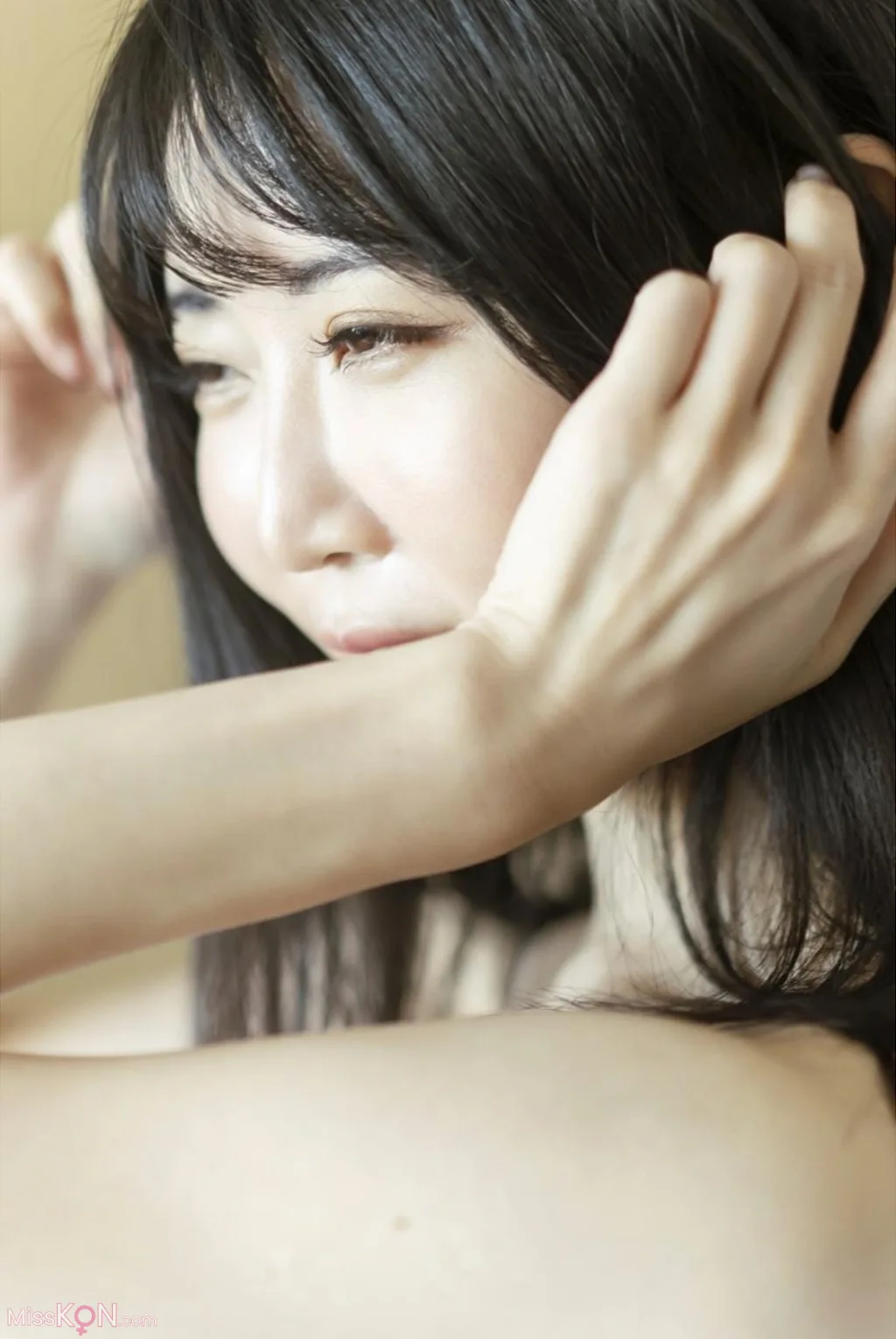 Nananano (七菜乃)_ Lumiere