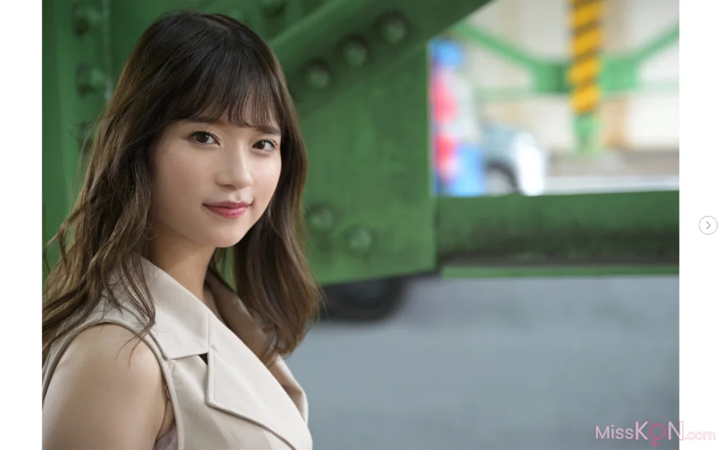 Rena Momozono (桃園憐奈)_ ナニワ天然乳