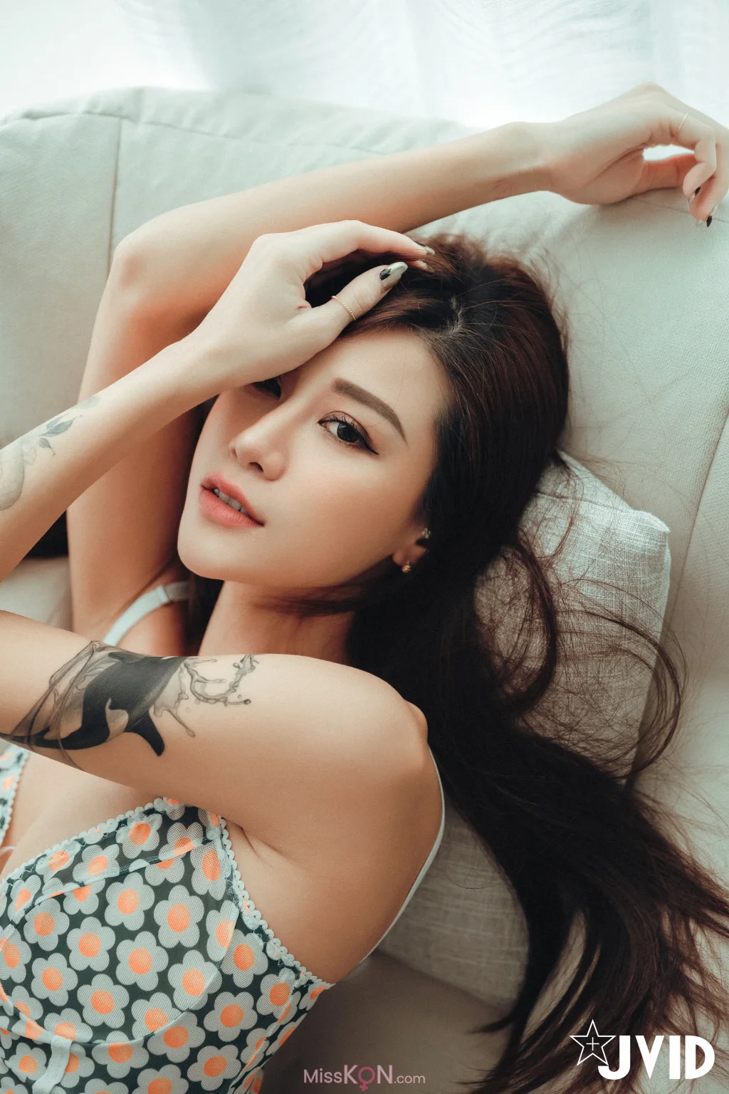 [JVID] Lara 雙囍_ 我的美乳室友雙囍,帶給我超激烈的居家體驗