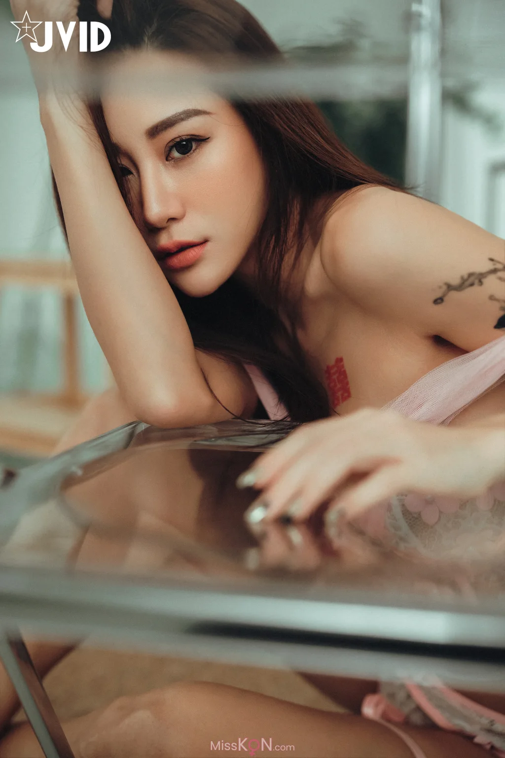 [JVID] Lara 雙囍_ 我的美乳室友雙囍,帶給我超激烈的居家體驗