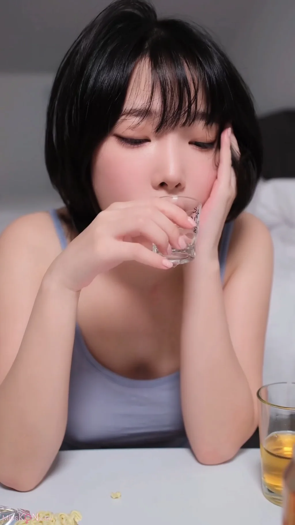 Kang In-kyung (강인경)_ Drunk