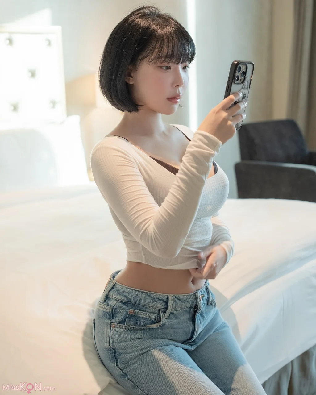 Kang In-kyung (강인경)_ White T-Shirt and Jeans Concept