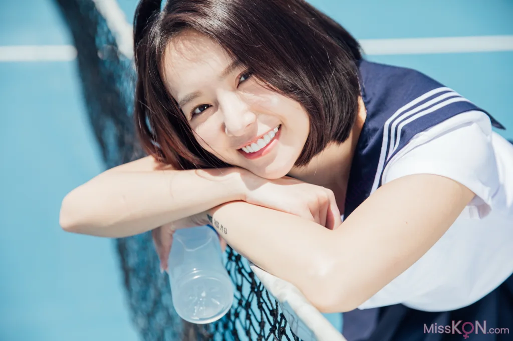 Kimi Chang (禾羽)_ 雙人寫真弓長牙佳涵+香