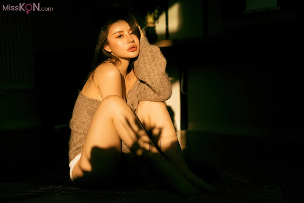 LIJIAO李娇 Vol.006_ 情色唯美露脸极品女体艺术私拍