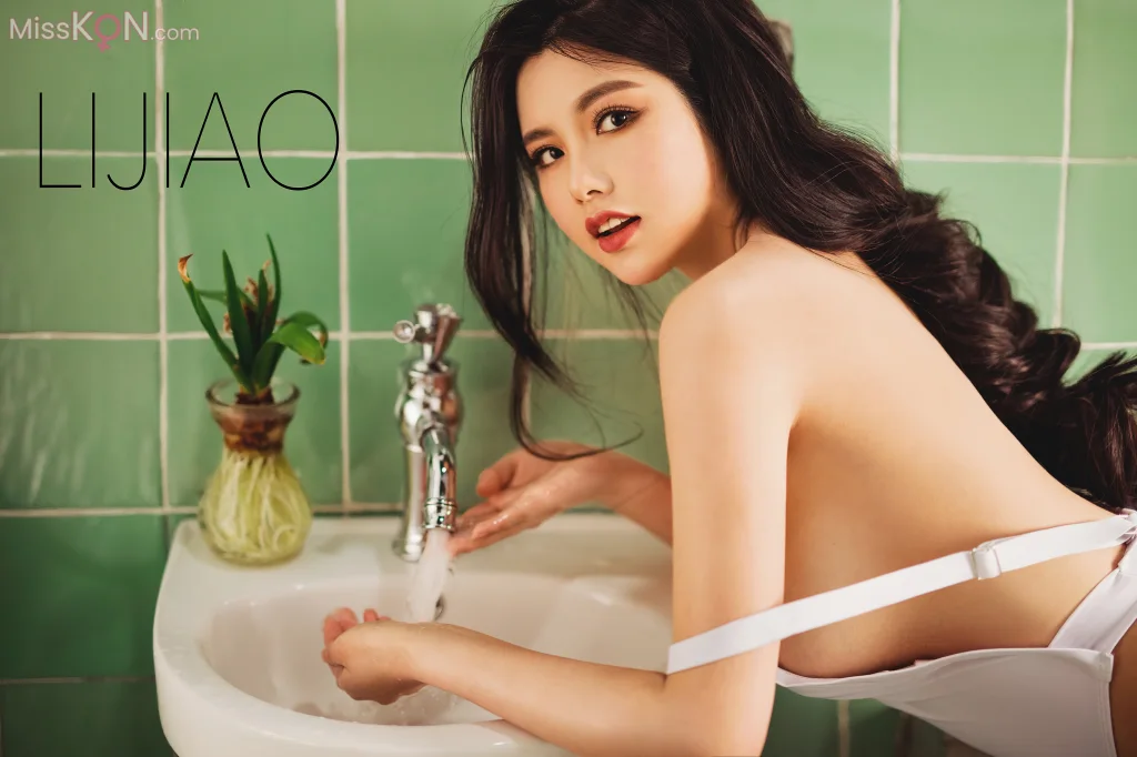 LIJIAO李娇 Vol.008_ 情色唯美露脸极品女体艺术私拍