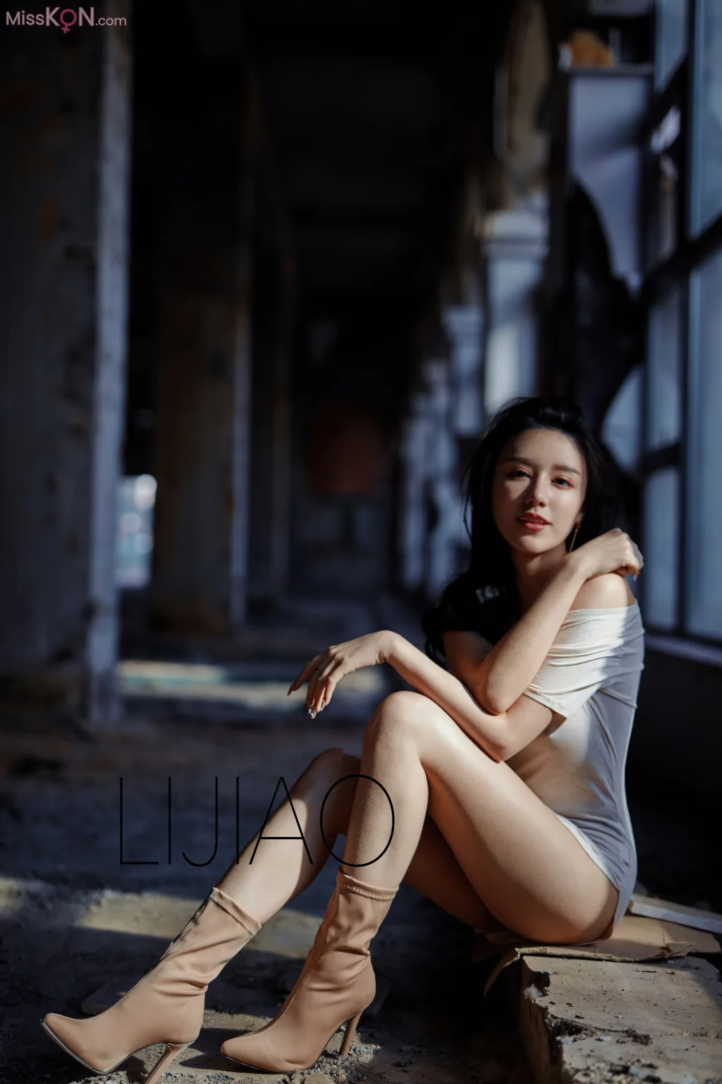 LIJIAO李娇 Vol.008_ 情色唯美露脸极品女体艺术私拍