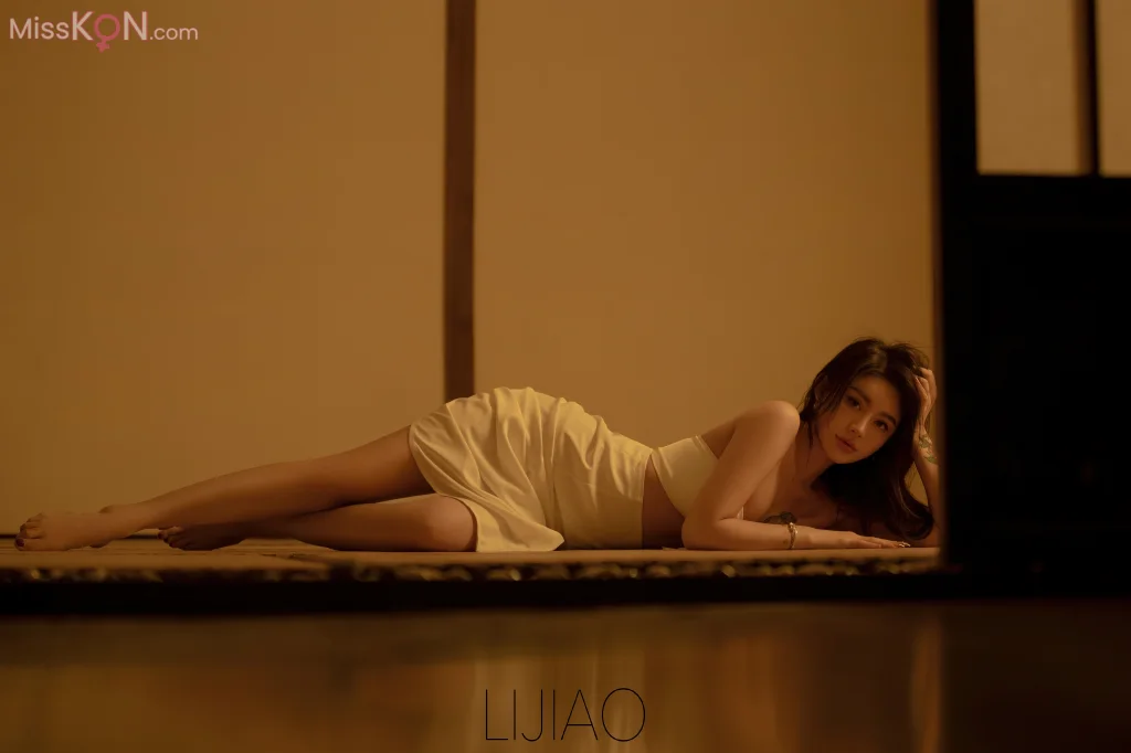 LIJIAO李娇 Vol.010_ 情色唯美露脸极品女体艺术私拍