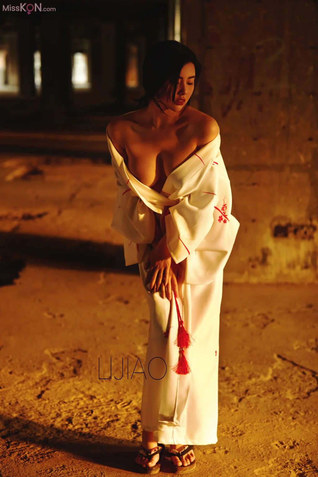 LIJIAO李娇 Vol.011_ 情色唯美露脸极品女体艺术私拍
