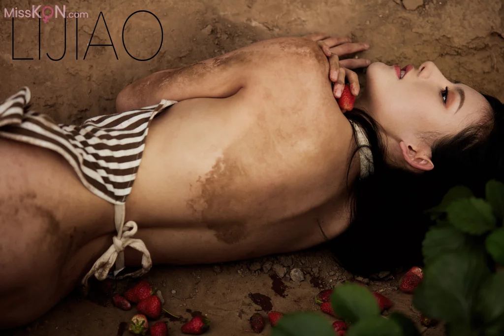 LIJIAO李娇 Vol.011_ 情色唯美露脸极品女体艺术私拍