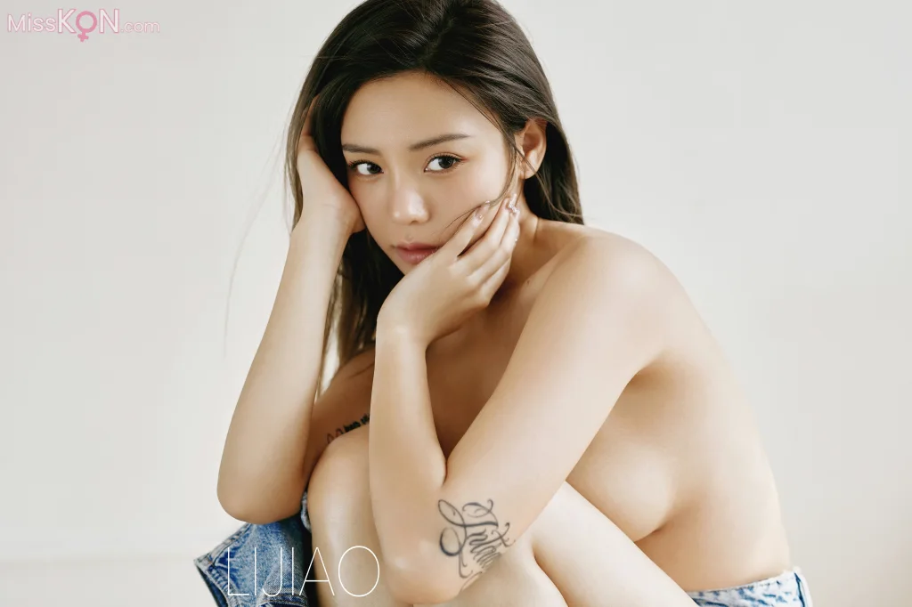 LIJIAO李娇 Vol.011_ 情色唯美露脸极品女体艺术私拍
