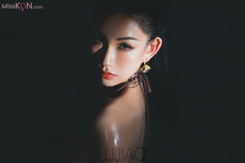LIJIAO李娇 Vol.011_ 情色唯美露脸极品女体艺术私拍