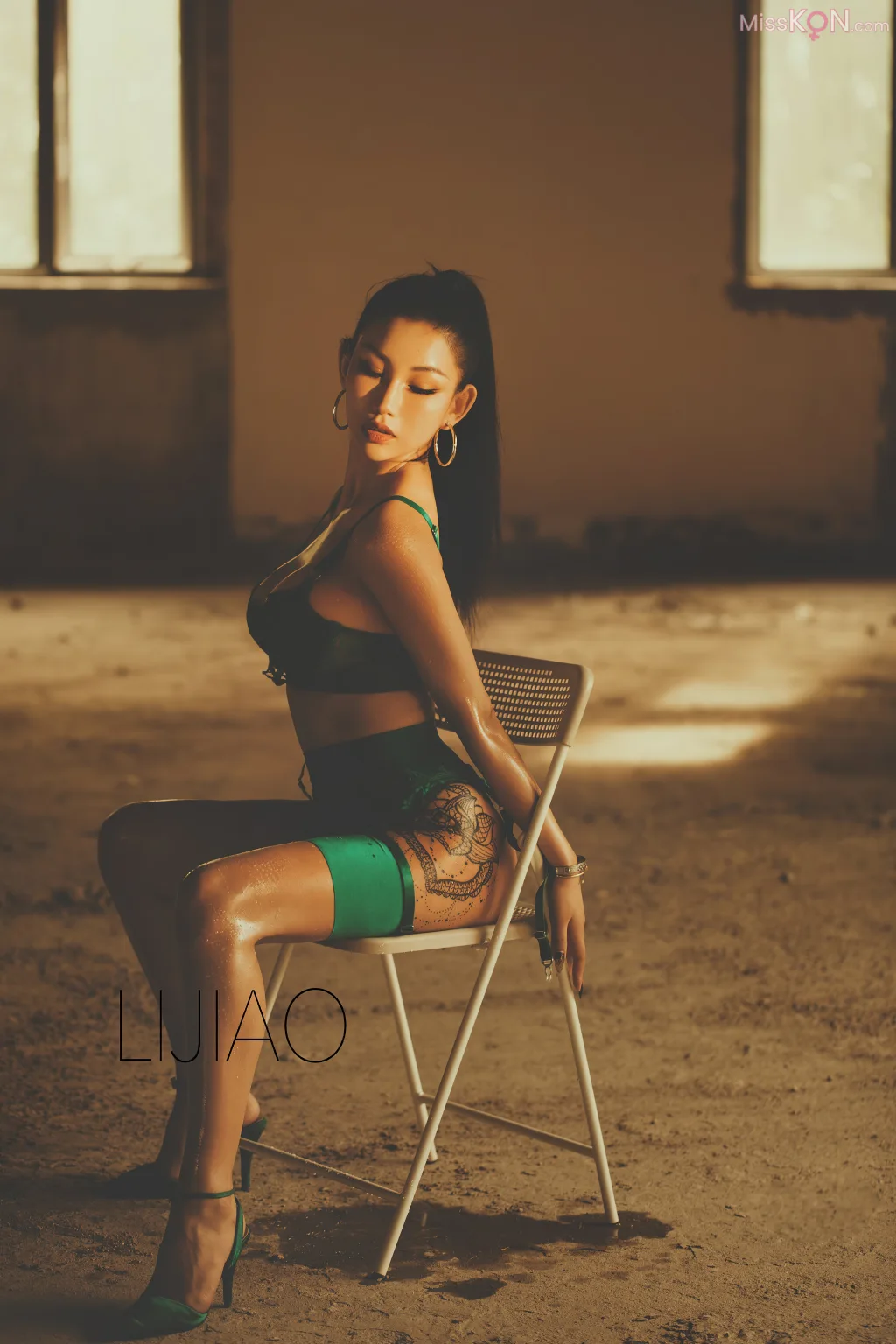 LIJIAO李娇 Vol.012_ 情色唯美露脸极品女体艺术私拍