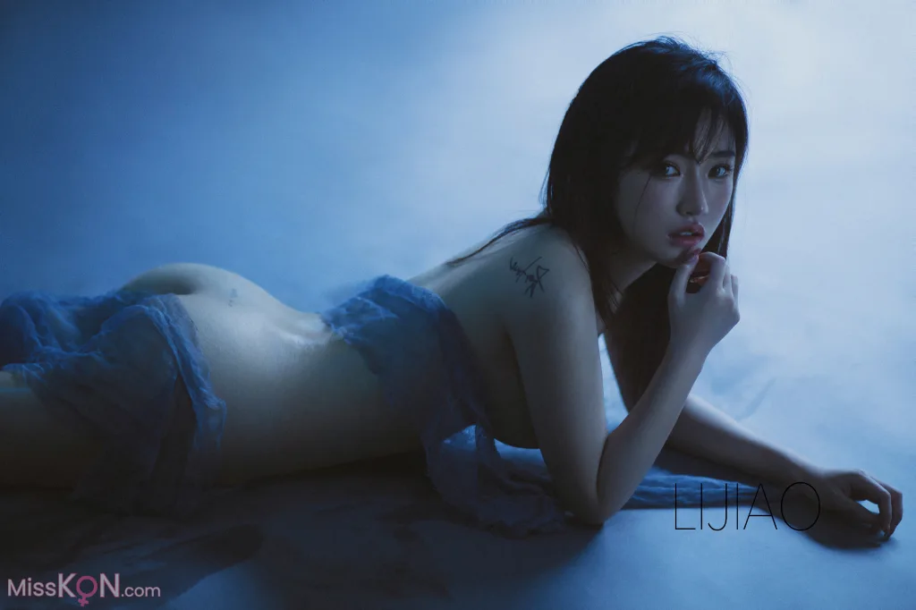 LIJIAO李娇 Vol.013_ 情色唯美露脸极品女体艺术私拍