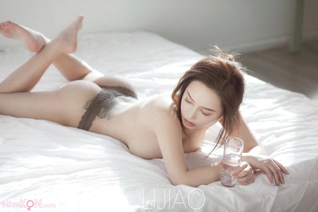 LIJIAO李娇 Vol.013_ 情色唯美露脸极品女体艺术私拍