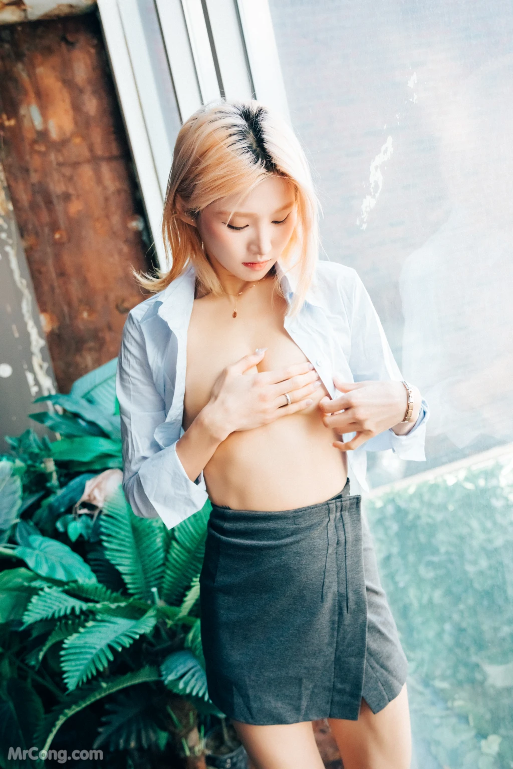[Loozy] Taeri_ Enslave (+S.Ver)