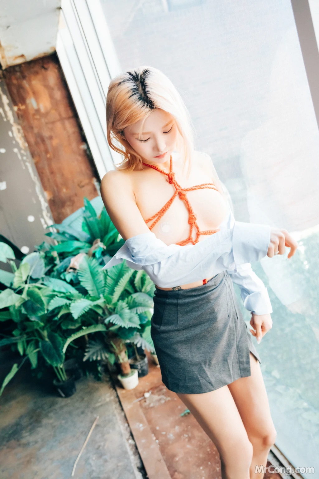 [Loozy] Taeri_ Enslave