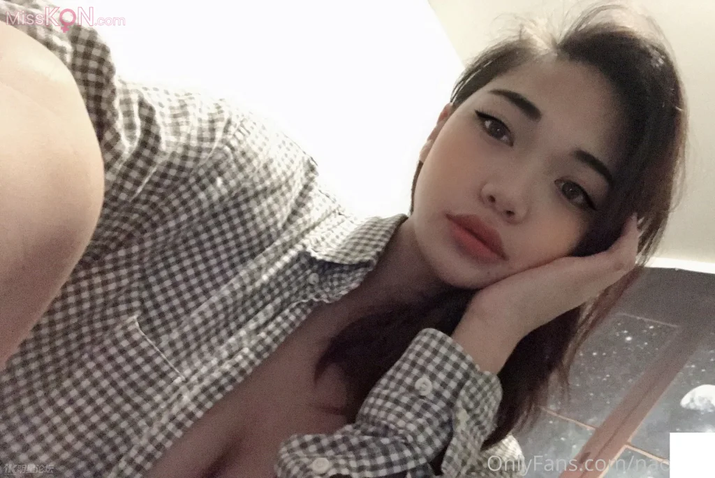MeiKou (meikoui)_ OnlyFan极品女神 她是谁的公主？