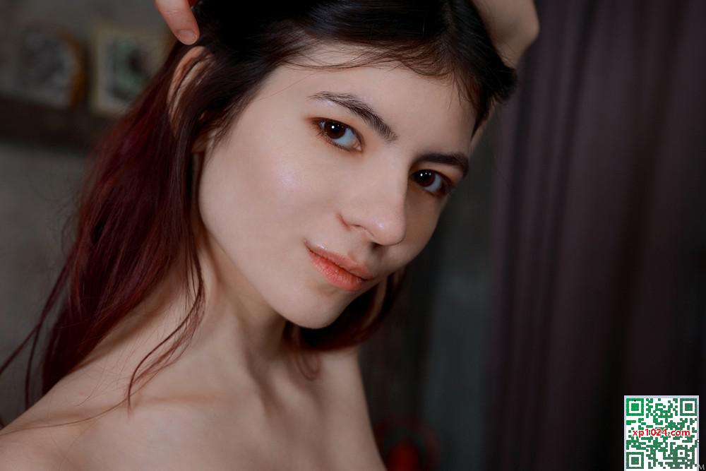 [MetArt] 2025年3月20日 – Luna Lynx – 介紹Luna Lynx