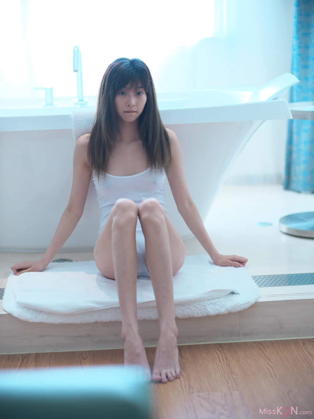 [Private Photoshoot] 希威社_ 極品 國模 私拍 4K 套圖