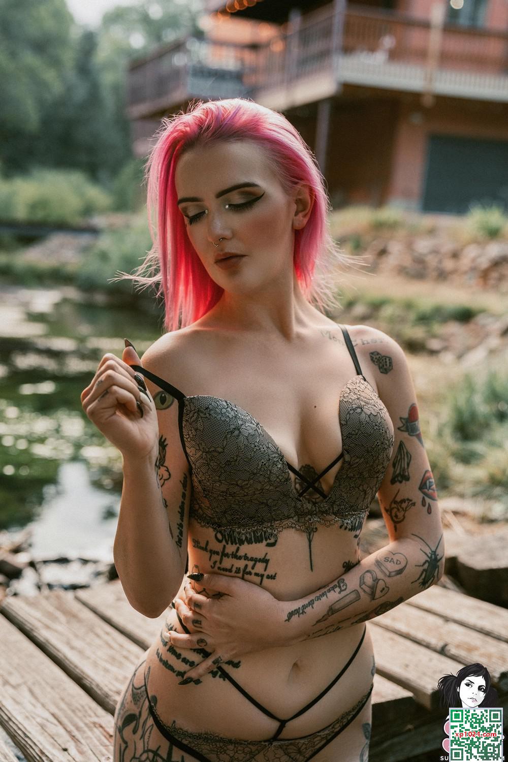 [Suicide Girls] 2025年3月18日 – Chloehartbreaker – Naiad