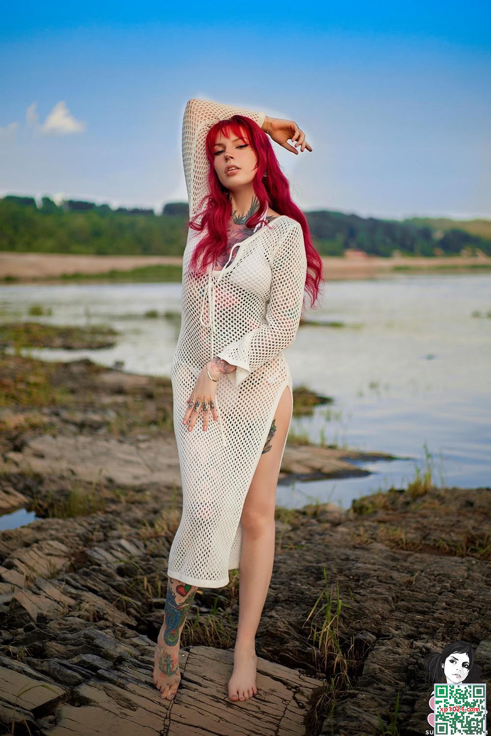 [Suicide Girls] 2025年3月20日 – Hellia – 美人魚存在
