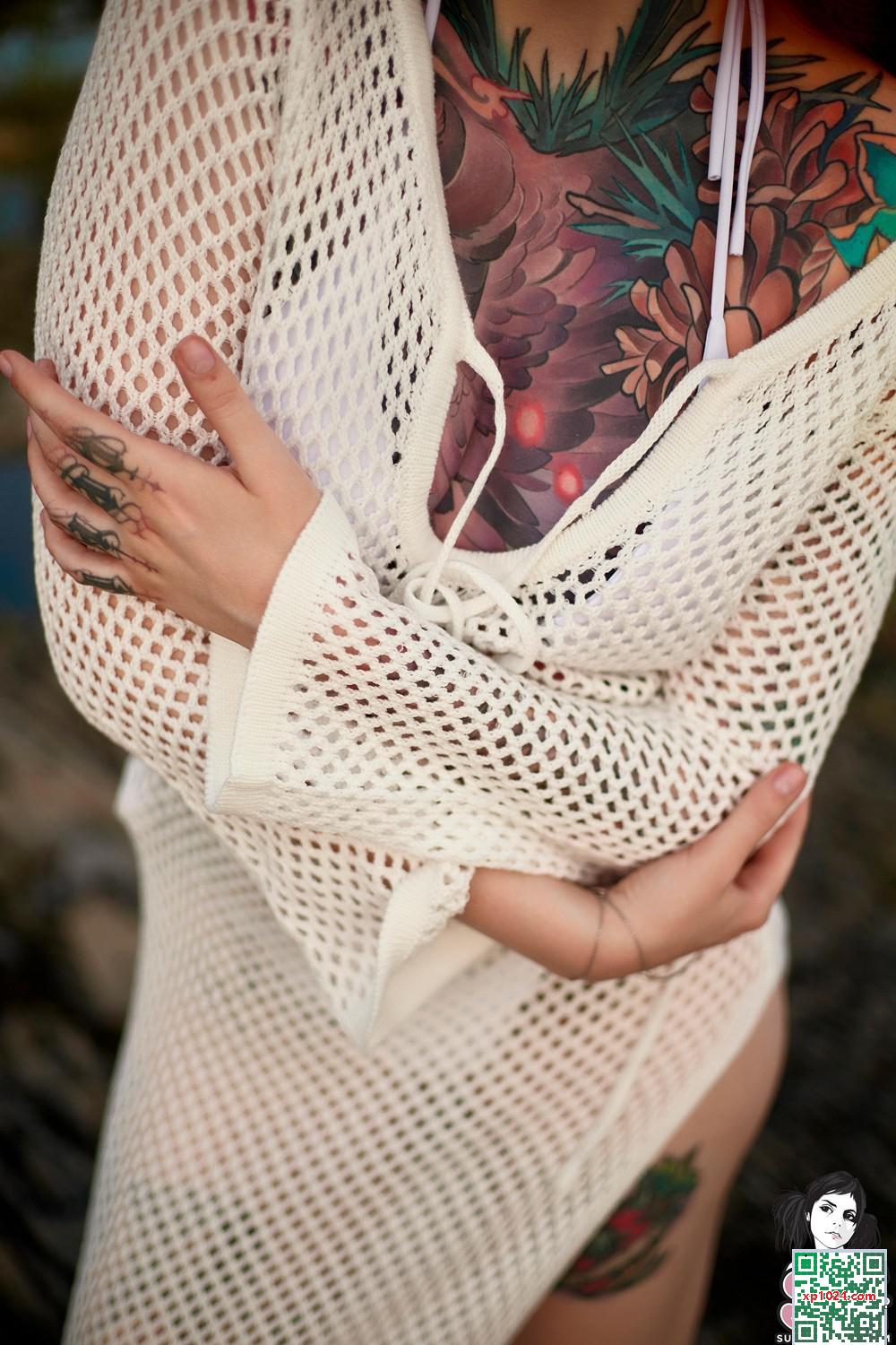 [Suicide Girls] 2025年3月20日 – Hellia – 美人魚存在